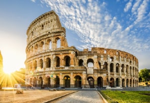 Famoso ponto turístico da Europa, o Coliseu de Roma, na Itália